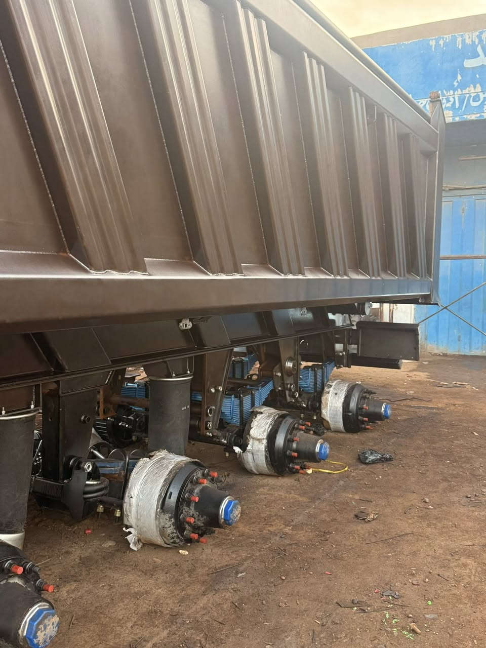 عربانه ماك نيسان للبيع تفاصيل ***********
