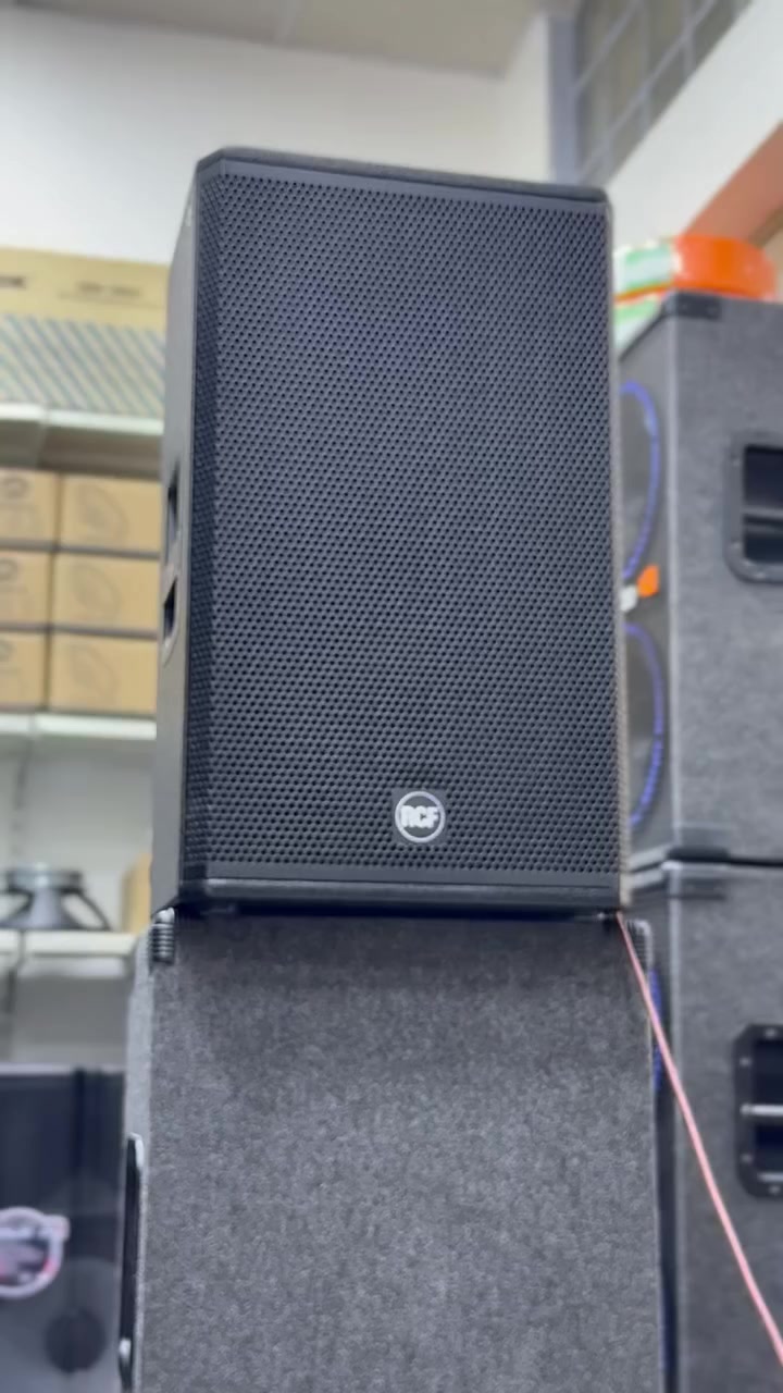 يالله اللهم صل على محمد وال محمد
الموديل الاول RCF 915SP سبيكر 

الموديل الثاني RCF 915S اكتف 

الواط الفعلي 850 واط 

الشغل درجة اولى امتياز 

خارج داخل بشرط وشغل خاص !!!!! 

الكمية جدا محدودة

للاستفسار عن السعر وباقي التفاصيل 

تواصل خاص او واتس اب 

***********

***********
