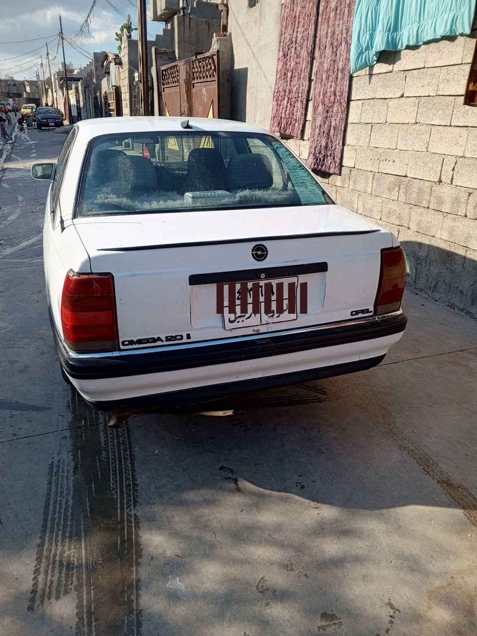 اوميكا 93 حجم 20كير ومحرك بشرط رقم اربيل سعر 32بيها مجال للشراي الاتصال ***********
