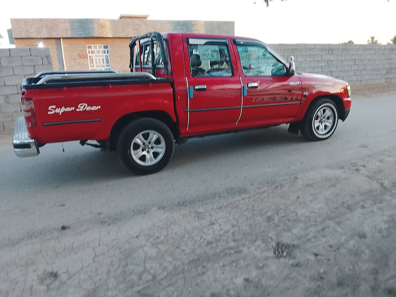 سلام عليكم بيكم سوبر دير موديل 2010 مكفولة كفاله عامه على وضع شركه محرك كير اكسن شاصي كله شرط رقم بغداد إنكليزي تحويل مباشر كهربائيات كلها شقاله هاذا رقم هاتف وشراي يدلل. ***********
