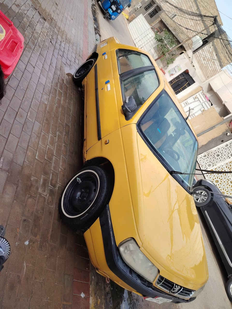 بيجو اكد ٤٠٥  للبيع سياره كايمه وسنويه ضايعه بس راعيه موجود اني ابيع كوم حديد 14ورقه I وبيه مجال مديل ١٢ حداديه جديده وساره نضيفه من عده محرك


**إذا كنت صاحب هذا الإعلان وتريد حذفه لأي سبب، رجاءا أرسل رسالة إلى الدعم الفني**