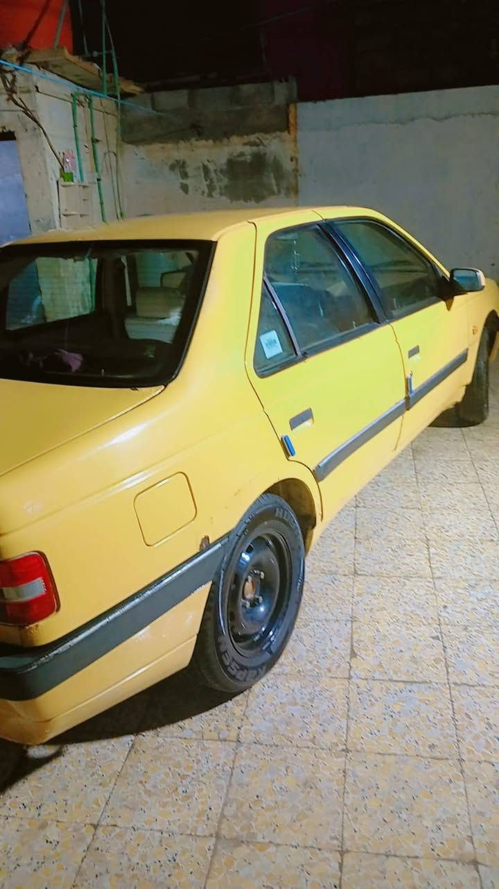 بيجو 405 موديل 2016 سنويه مجدده تحويل ثاني يوم مكان بصره القبله *********** البصرة, العراق
