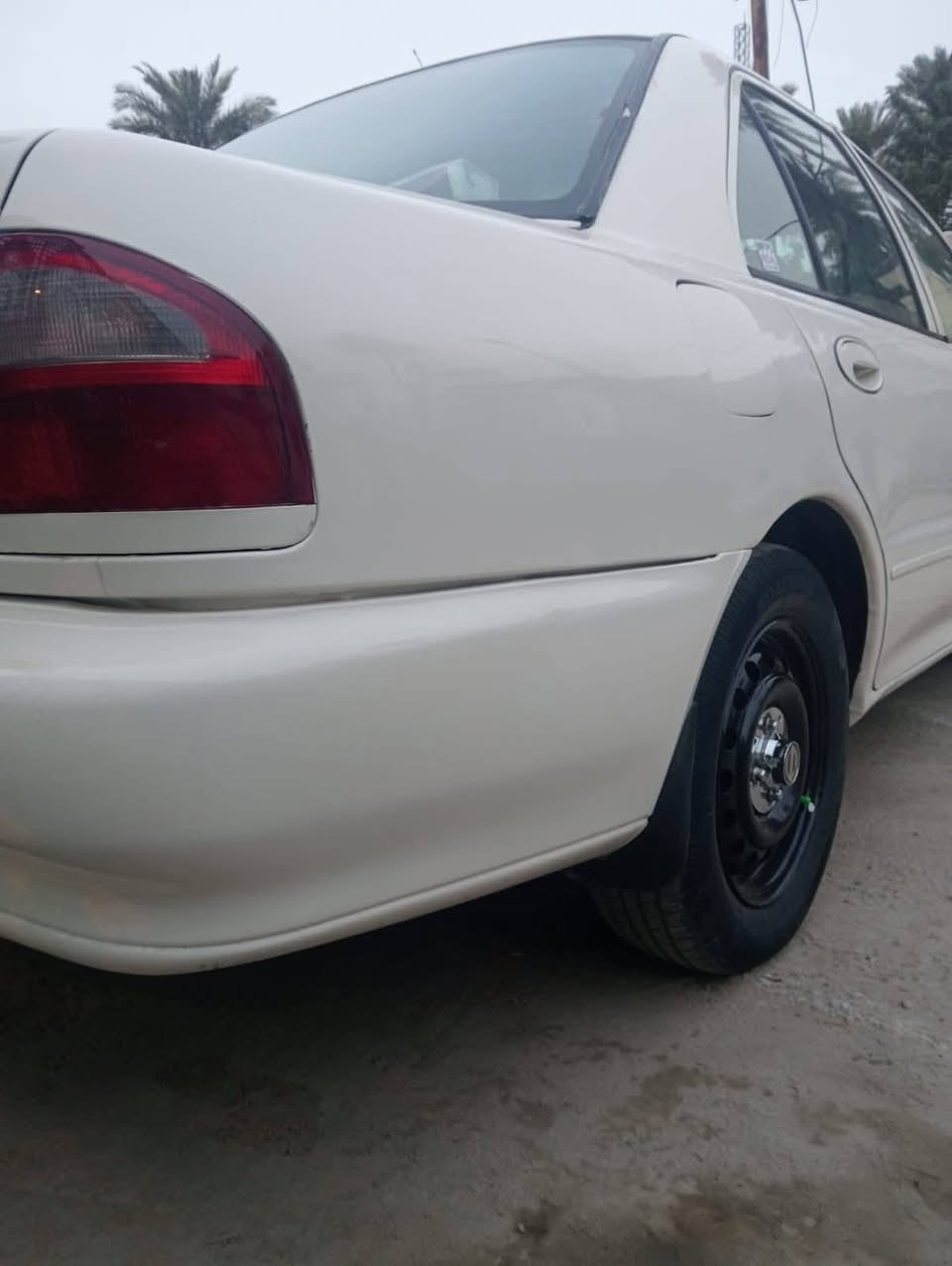 السلام عليكم بروتون ٢٠٠٤ سيارة. جاهزة تبريد صدر امامي خلفي السيارة بيه مناطق صبغ فقط السعر ٥٤ وبيهة. مجال *********** اتصل واتساب
