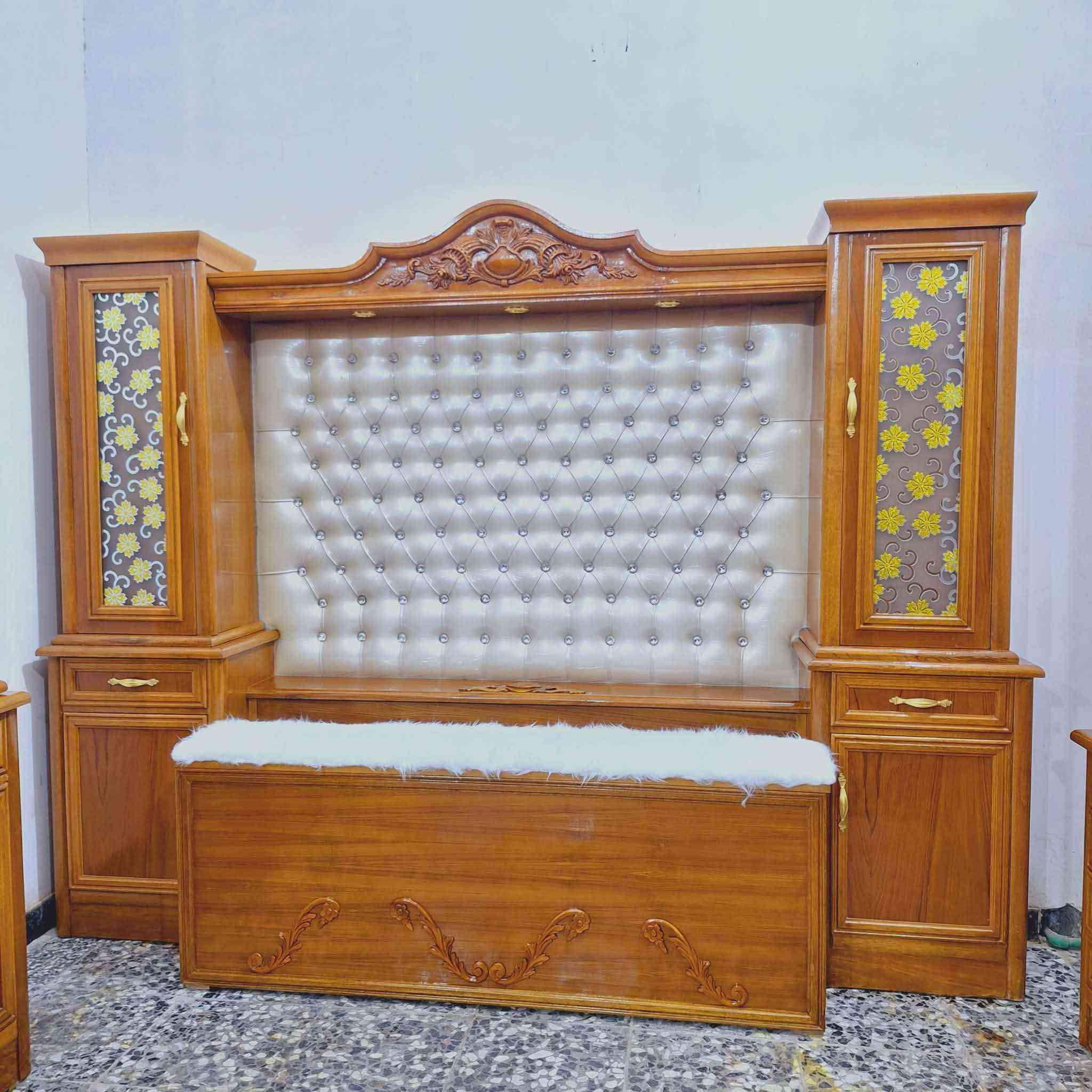 غرفه ست ابواب ملحق داخل خارج صاج غرفه متتكرر مسرح رئاسي الغرفه كله عباره من جاوي وزان تفصال درجه اولى السعر مليون و750 واصل داخل بغداد بغداد, العراق


**إذا كنت صاحب هذا الإعلان وتريد حذفه لأي سبب، رجاءا أرسل رسالة إلى الدعم الفني**