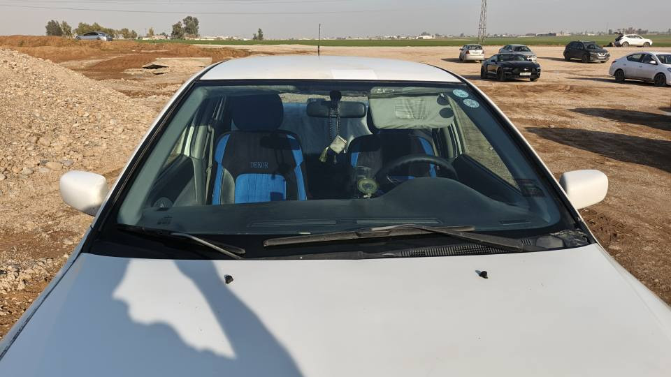 سنوية جديدة هزة جديدة مكنة صغيرة كير توماتيك قطعتين صبغ جام كهرباءموديل 2009لون ابيضمجال *********** أربيل, العراق
