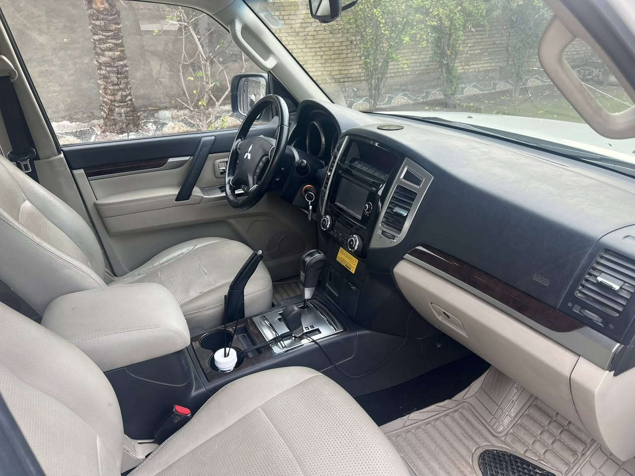 سلام عليكم باجيرو للبيع ٢٠١٧ ماشيه ٦٢ رقم بغداد انكليزي لحد ٢٠٣٠ كفاله فول مواصفات سعر ٢٢٠ اتصال *********** مكاني بابل
