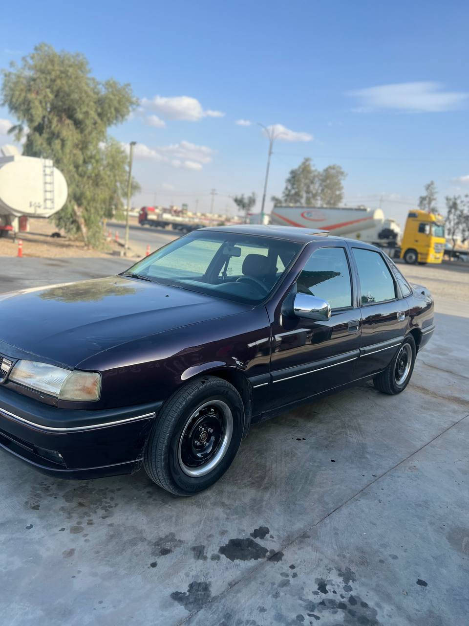 سـڵاو هاوڕێیانی خۆشەویست ❣️
مـاشاللە لـە مـاڵی هـەمـوو لایـەك
ئـۆپـڵ مـۆدێـل 1992 مـەڪینە 20ی گێڕ عادی 
ئـاڕم پـلاستـیك سـلێمـانی 
ماشاللە بەنزین هەرناخوا ئەرفلۆی بیلادی لەسەرە بەشەرت
ڪامل بۆیاخ شوشەیی کراوە ناو و دەرەوەی شووشە لۆك
چوار ویل و تایەی لۆك هەرچی گڵۆپ گیانی هەیە ئیش ئەکات ناو گێچ کامل ئیش ئەکات گەرمی ئیش ئەکات لە ڕوو بەڕوو لە  ڕەسمەکان جوانتر نەبوو گلەیی بکە موشتەری تێل بکە .،    ژ.م : ***********  #ادمین🌹
