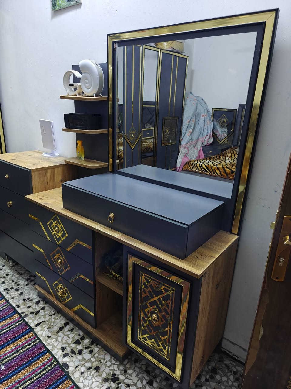 عرفه نوم تركي نظيفه كامله كنتور 6 باب + كنتور 2 باب وياها لون رصاصي غامق سعرها 600 وبيها مجال مكاني بغداد بلديات اي استفسار مراسلتي على الخاص


**إذا كنت صاحب هذا الإعلان وتريد حذفه لأي سبب، رجاءا أرسل رسالة إلى الدعم الفني**