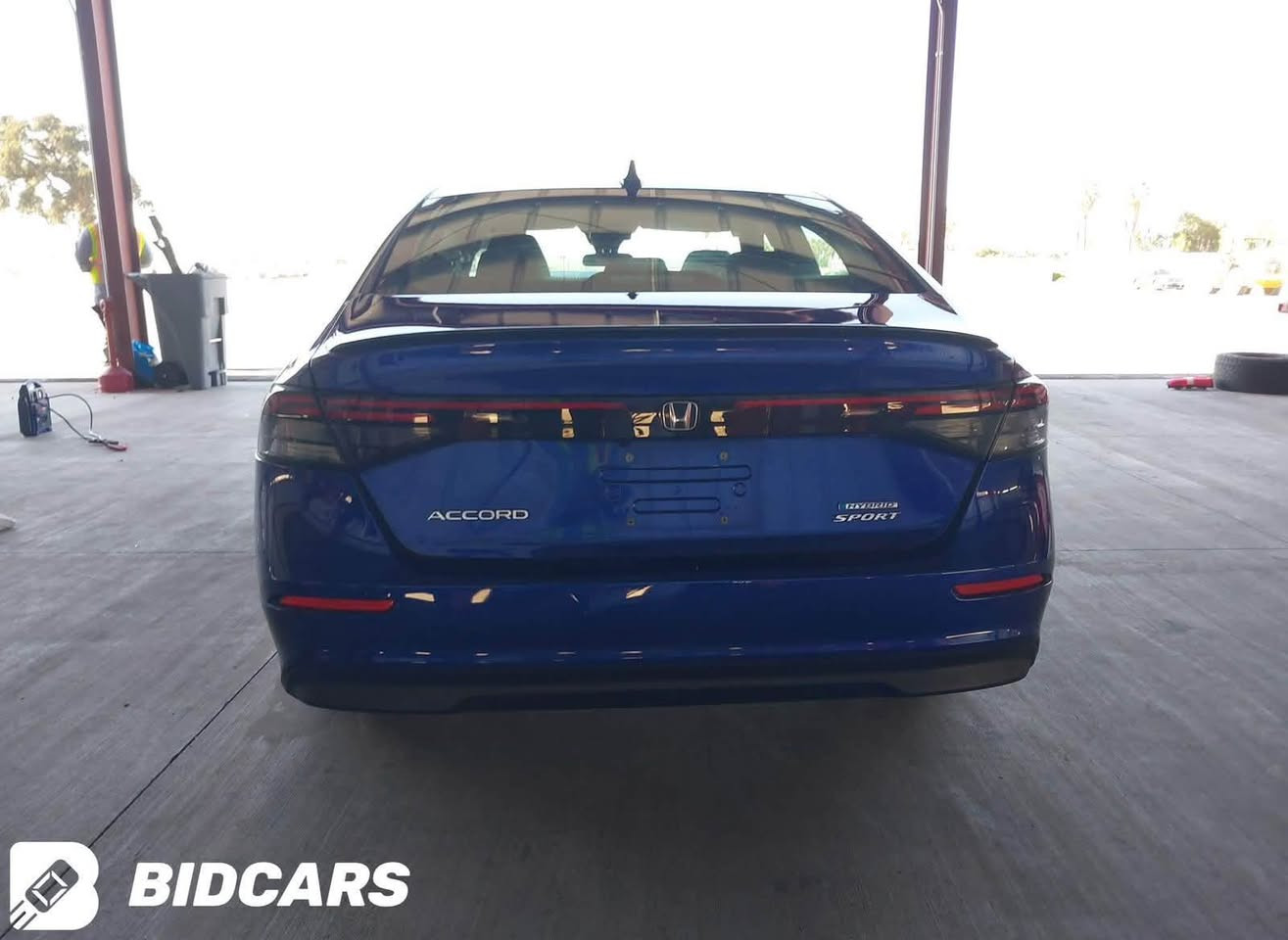 سلام عليكم
للبيع او مراوس 

هوندا  أكورد 

هايبرد(Hybrid)

مديل 2023

حادثه: بس بنيد مبدل 

ايرباكات فقط دركه 

موصفات؛

لونها ازرق

فئة سبورت (sport) 

• مكينه 2000

• شاشة كبيرة كار بلي+ اندرويد 

• بصمة تشغيل وابواب

• ⁠فتحة سقف

• كاميرا خلفية 3 انظمة

• كرسي كهرباء

• ⁠خزن ميموري   

• مري هيتر ونقطة عمياء

• مانع تصادم

• تحديد مسار

• شفتات بالستيرن

• مثبت سرعة

• مانع انزلاق

• دخول ذكي 

• إنارة ترحيبية

• هاندبريك كهرباء

• ⁠جنح خلفي رياضي ( sport)

•لايت عدسات زينون

• نظام اوتو لايت Auto

• لايت العالي زنون
 

• حساسات دخول الإنفاق

• حساسات ضغط هواء الإطارات

• أوامر صوتية 

• 3 أنظمة قيادة (eco, ev, sport)

سعرها 185وبيها مجال 

رقم بغداد
السيارة كلش نضيفه

• ⁠مكان سيارة : بغداد الدوره

• ⁠للاستفسار ***********
