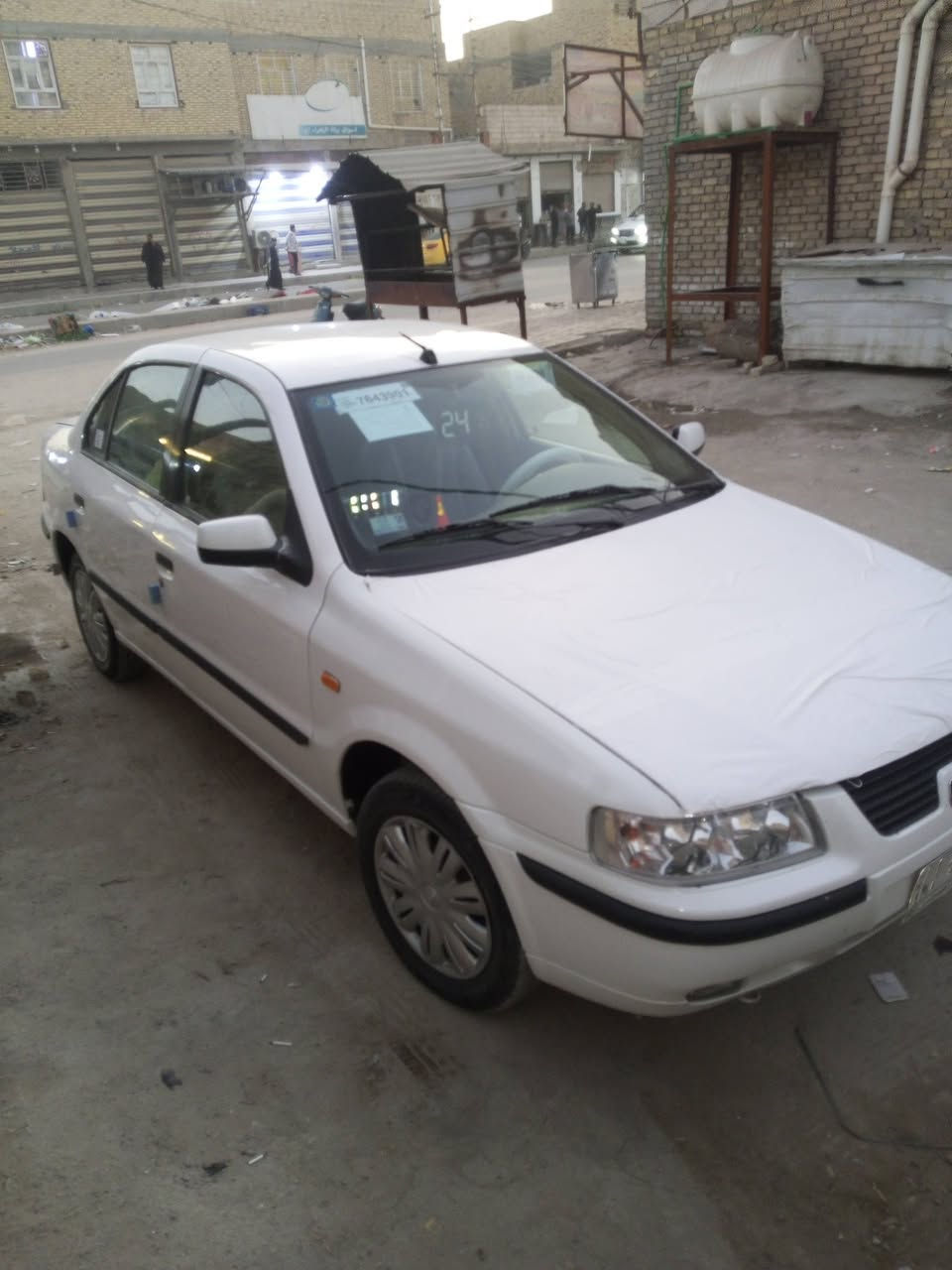 سلام عليكم  سياره سمند 2011 سياره مكفوله مكينه وكير شرط سنويه 28 مشروع وطني بيه بس الدوس مصبوقات تخم تاير كربيات كله شقاله سعر 43 وبيه مجال عنوان ناصريه سوق الشيوخ للستفسار ***********‏‪
‏‪‏‪***********‬‏
