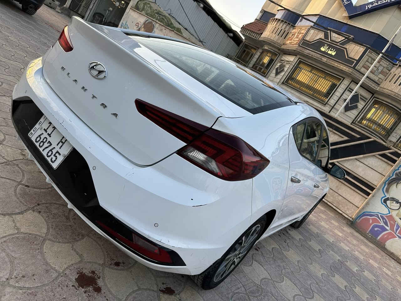 النترا ٢٠٢٠ خليجي
كفاله عامه 
فول مواصفات 
بصمه 
فتحه 
اشاير بلمري +مري شفط
تبريد قطعتين 
لدات امامي خلفي 
السياره جديده بحاله الوكاله
رقم بغداد 
مكاني بغداد 
سعر ب١٧٣ وبيها مجال 
رقم ***********
