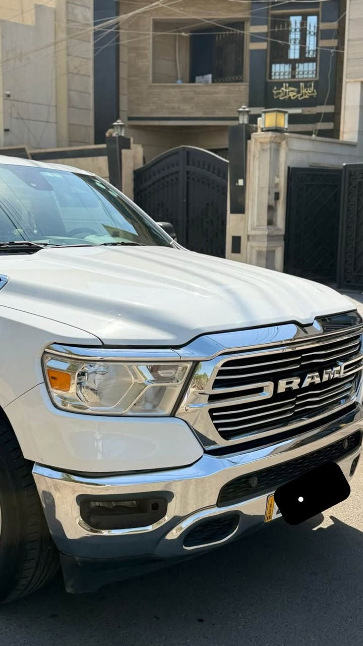السلام عليكم 
للبيع فقط 
دوج رام بك هورن موديل ٢٠٢٣ 
حادثة كلش خفيف مثل ماوضح بلصوره 
ماشيه ٦١ الف 
محرك ٥٧٠٠ ايتورك
رقم اربيل بأسمي تحويل مباشر 
للاستفسار 
***********  
مكان السياره بغداد
