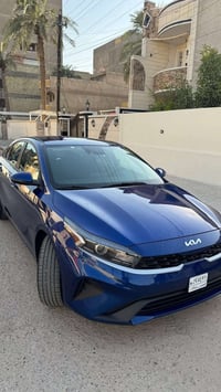 فورتي ٢٠٢٤ بدون رقم للبيع. مواصفات عاديه حادث موضح بصور خفيف بدون اي ا...