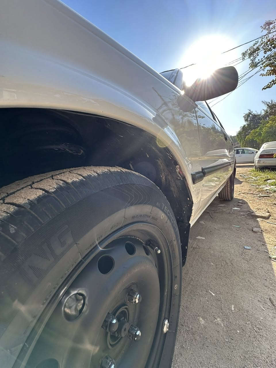 كورلا موديل 89 كير محرك حداديه كله كفاله سيارة مصبوغه عام وجاهزه من كلشي كهربائيات كلها شغاله سنتر لوك السعر 49 وبيها مجال بسيط
للاستفسار *********** واتساب-اتصال 
مكاني نجف
