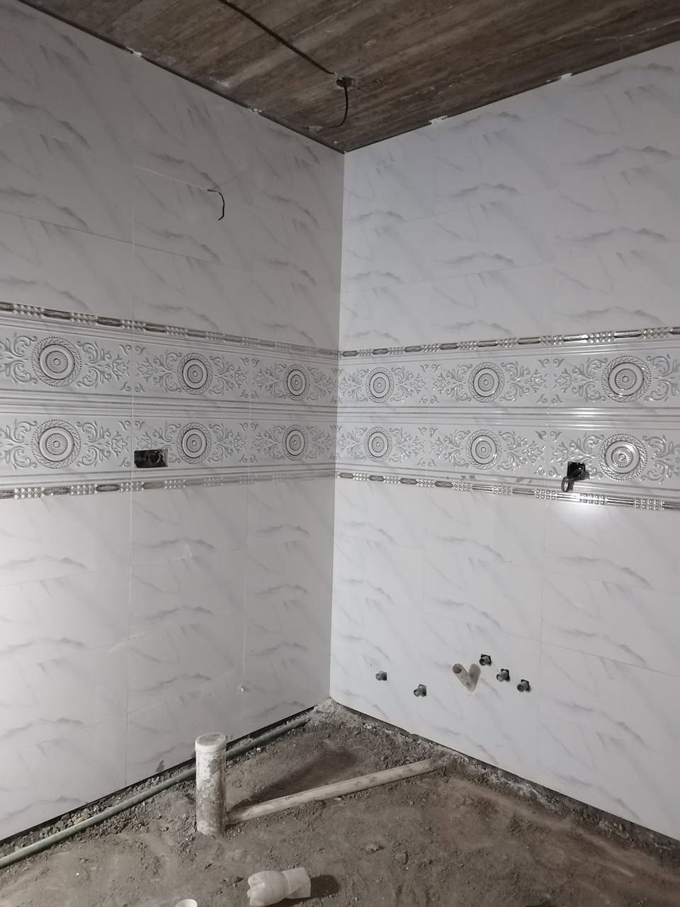 خلفه سراميك برسلين درجه اول جدران وارضيه ***********ابو يوسف المصري متفرغ حاليا

