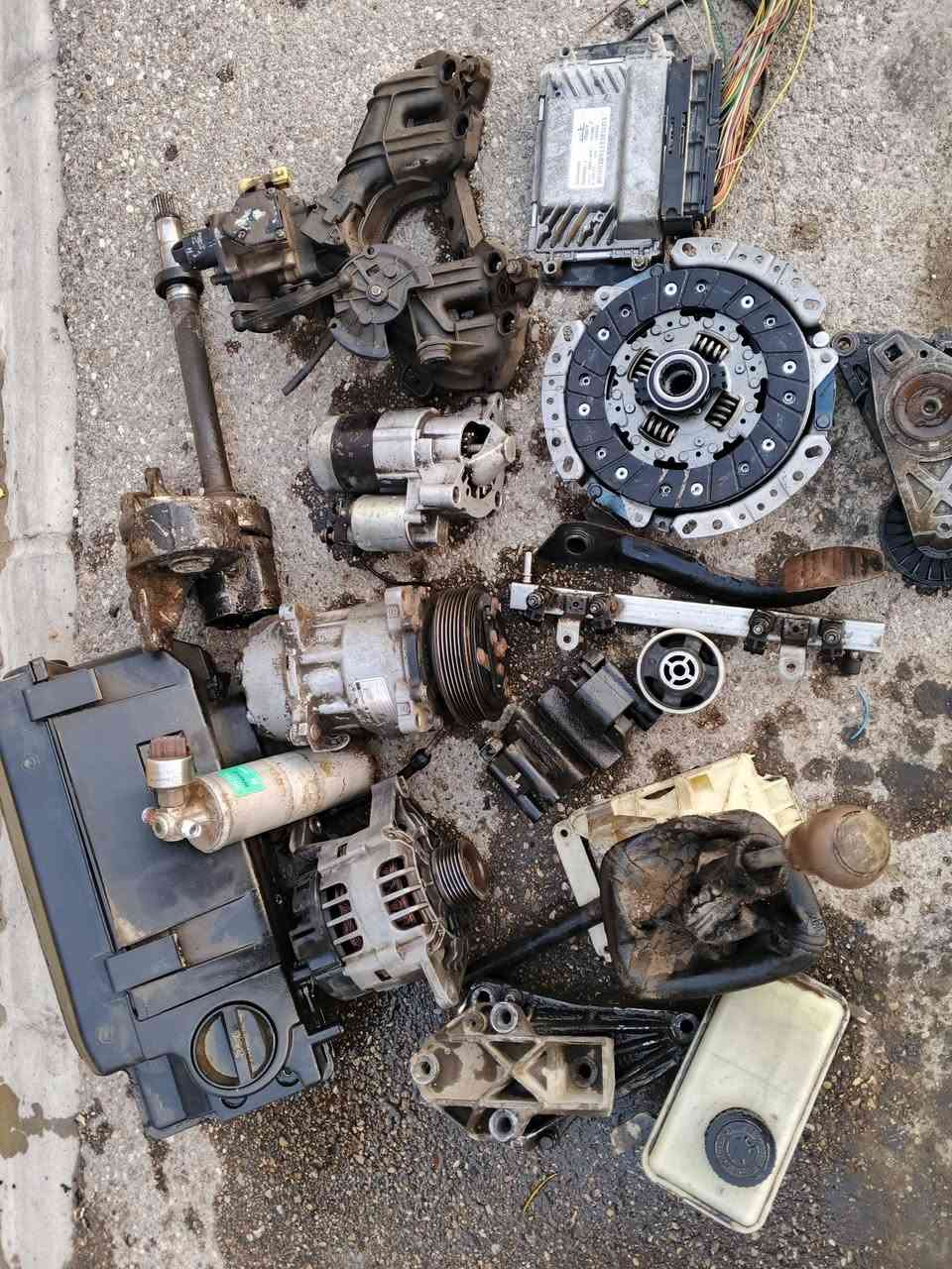 غراض سمد لبيع كلهن نضيفات ويشتغلن الاستفسار اتصل على رقم ‏‪***********‬‏ المكان واسط قضاء الحي
