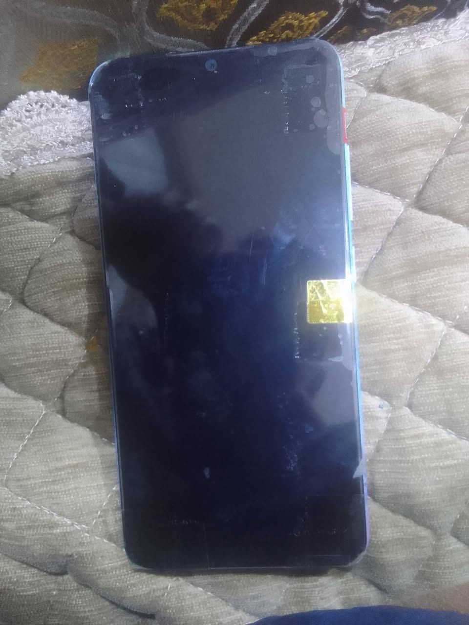 السلام عليكم عندي موبايل كلشي مابي 70 الف الذاكرة 32 مكاني الشعب الغرير👇الاستفسار بل رقم*********** واتساب وبي مجال
