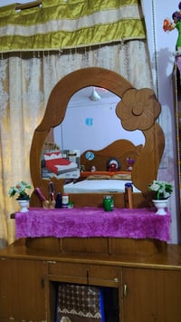 غرفة خشب كاملة • جديدة • للبيع