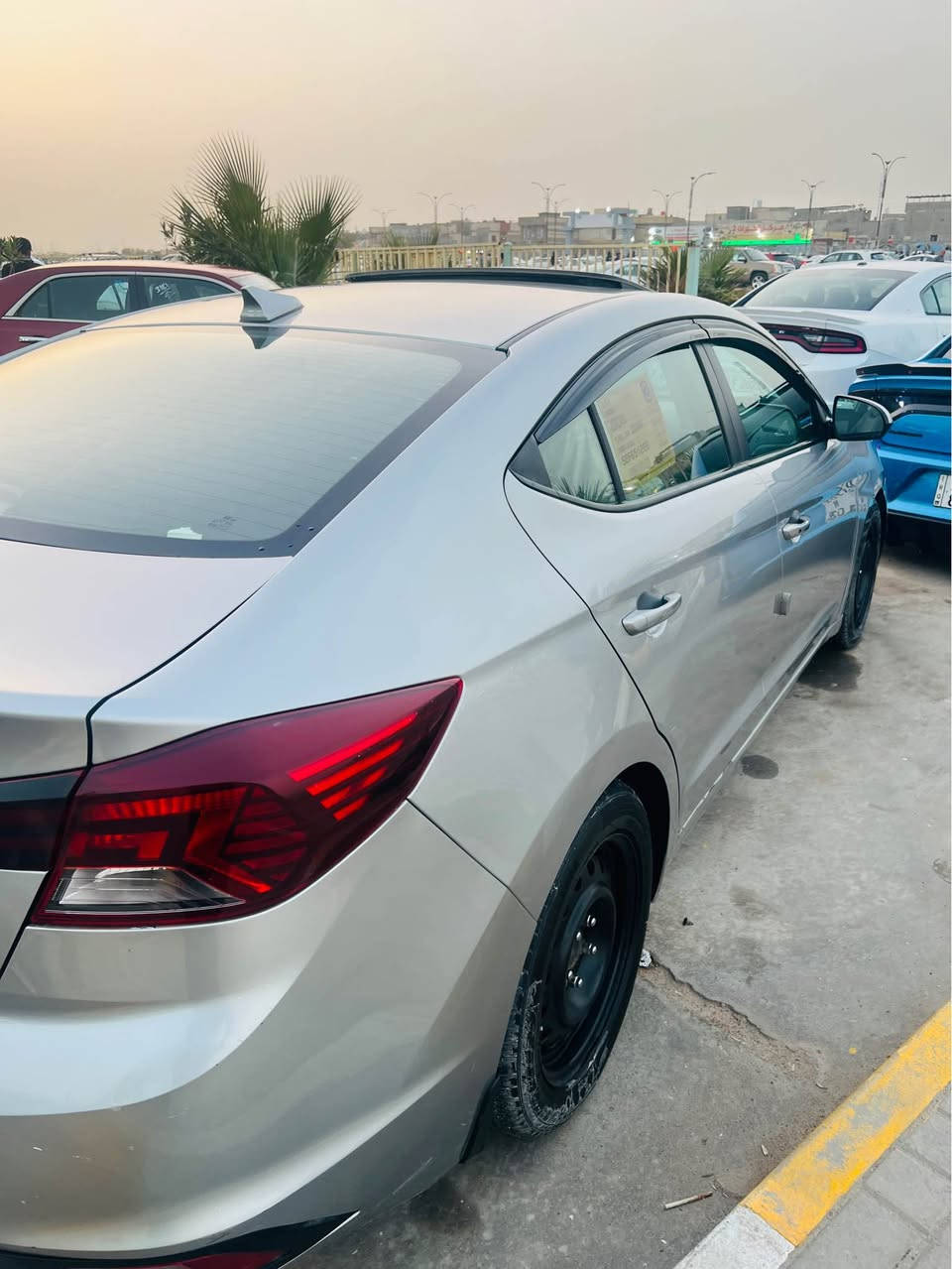 سلام عليكم النترا 2020  وارد امريكي فول مواصفات بصمه_فتحه_تدفئات بالكشن _رادارات
 
سياره بيها جاملغ وبنيد مبدلات نفس الون 
مكاني البصره
سعر 112$ قفل 
رقمي *********** البصرة, العراق
