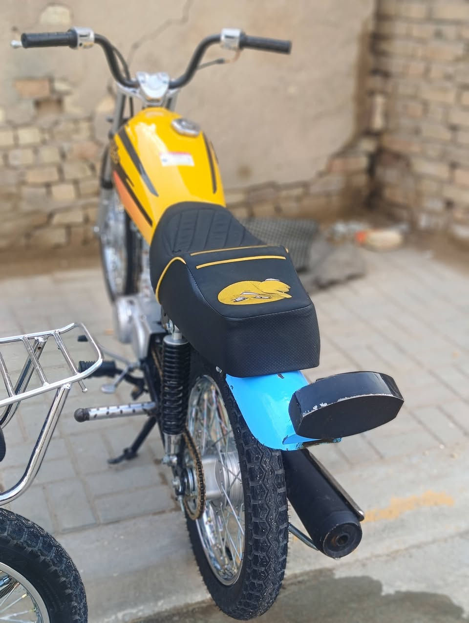 سلام عليكم دراجه تعمير شاصي 17 وتعميره 26 صارله يومين من تعمرت لشراي بي خير ويدلل ***********
