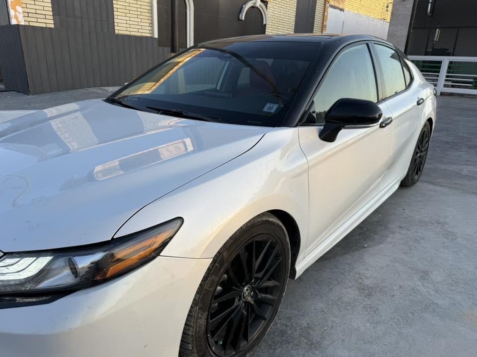 ,ً بسم_الله_الرحمن_الرحيم
كامري للبيع 2022 فئة xse 
حادث خلفي بدون ايرباك -مبدله بيها الجنطه فقط -
التفاصيل مع صور الحادث داخل المنشور 
1-بنوراما -كشنات تدفئه فقط
2-رادار امامي خلفي -
السعر 230$ الشراي يتصل على ***********
