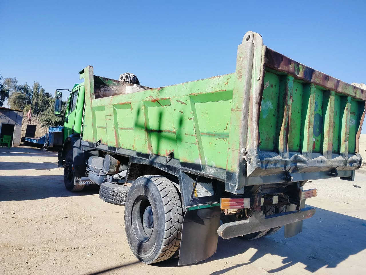 ***********,,***********
