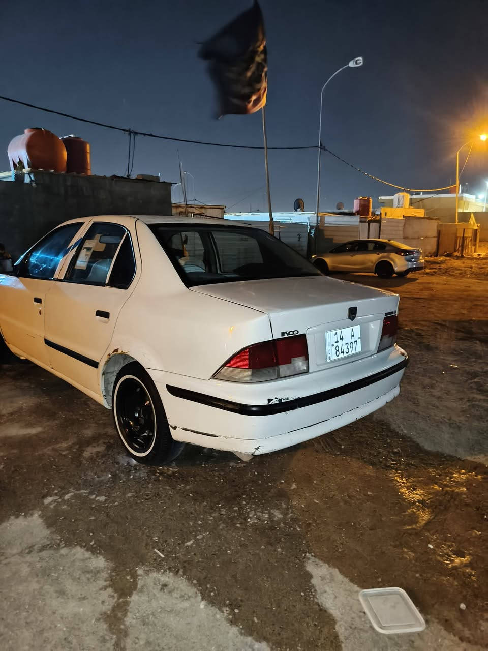 السلام عليكم 
للبيع سمند موديل 9 رقم بصره دولي الانكليزي تحويل ثاني يوم سنويه 2030 راعيها موجود عنوان سياره بصره الجزيره 
سياره جاهزه بيها ملاحضات بسيطه السعر 33وبي مجال
للستفسار ***********
