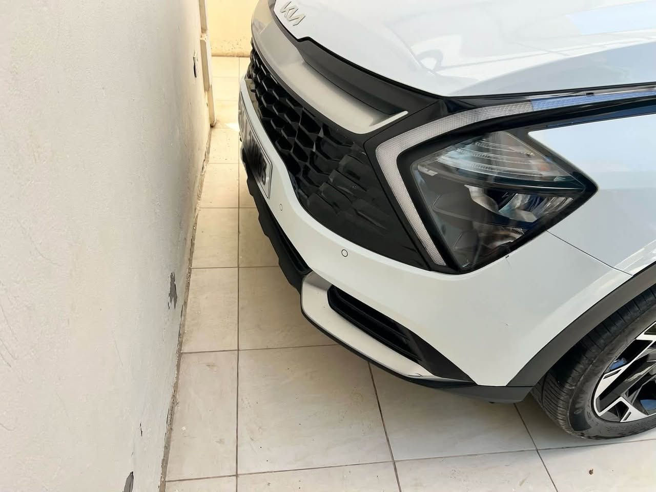 كيا سبورتج
موديل ٢٣
خليجي 
مكفوله 
نص فول 
بصمه 
دواخل بيجي 
ماشيه ٧٢ حقيقي
شفتات 
٣ انظمت قياده سبورت ايكو عادي 
اوتو هولد 
كروز سرعه
ويل ١٩ كروم 
شاشه اصليه كبيره متصله 
حساس امامي خلفي 
كامره خلفيه 
تم تاير جديد 
باتري جديد 
ماناقص اي شي جاهز من كلشي 
بيه صدعه زغيره موضحه بالصور 
رقم قادسيه بأسمي 
205 وبيه مجال 
للتواصل على هذا الرقم 

‭***********‬
