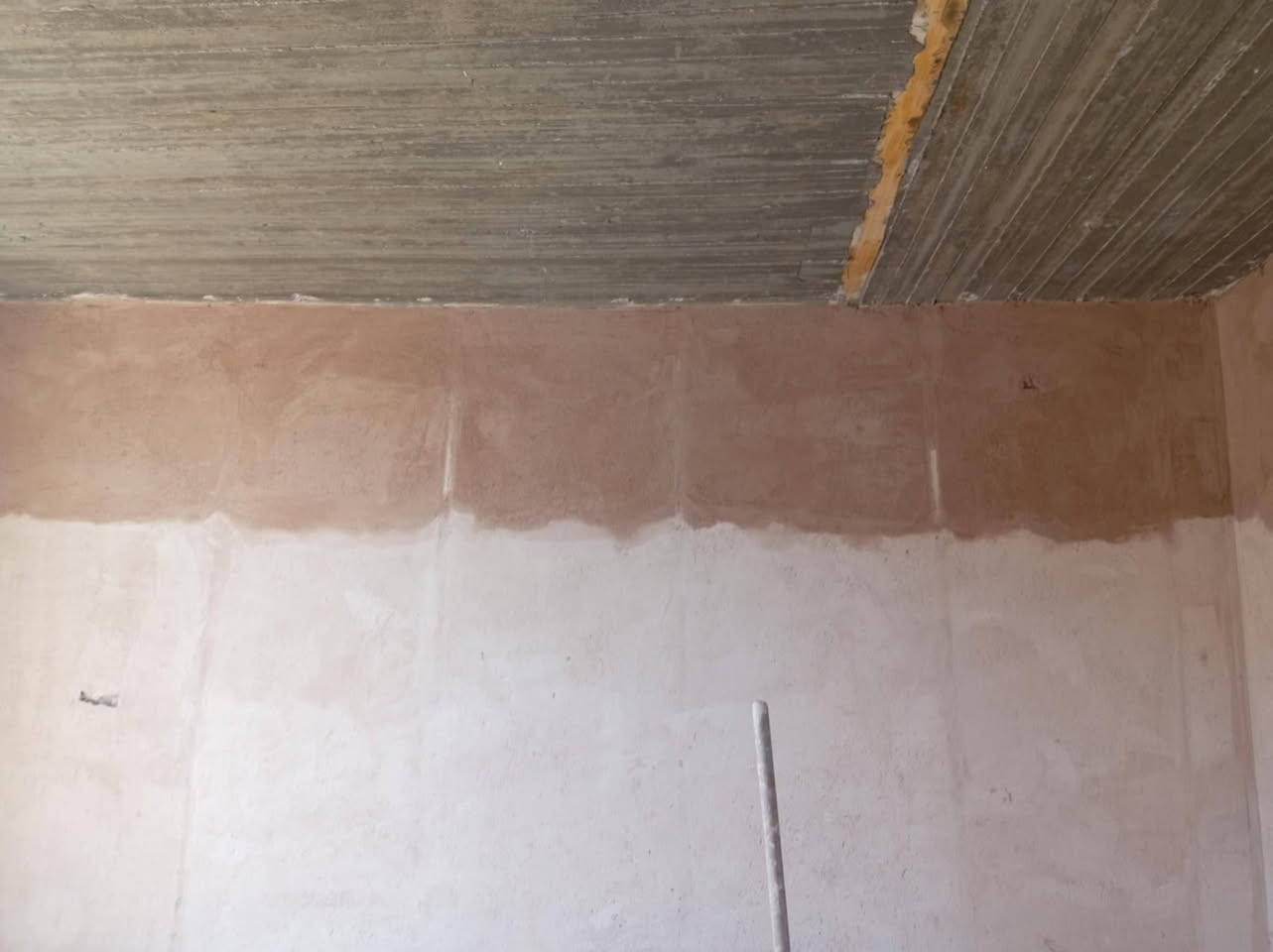 سلام عليكم خلفة لبخ اسمنت وجص وبورك وعمل واجهات فوم تركي وتطعيم وصبغ كادر متخصص في مجال البخ والديكورات التزام بلعمل والنظافه والدقه والسرعه في انجاز العمل الاستفسار ***********
