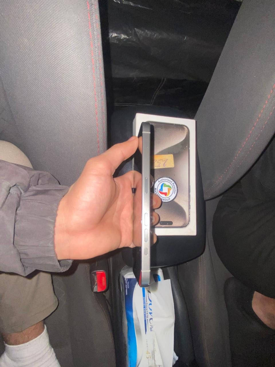 آيفون 15pro max للبيع ذاكره 256 بطاريه 87 مكاني بغداد رايده ب 900 قفل
***********
