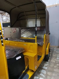 تكتك للبيع موديل 20السعر 7او 100الشراي يتصل ويدلل 07733262642