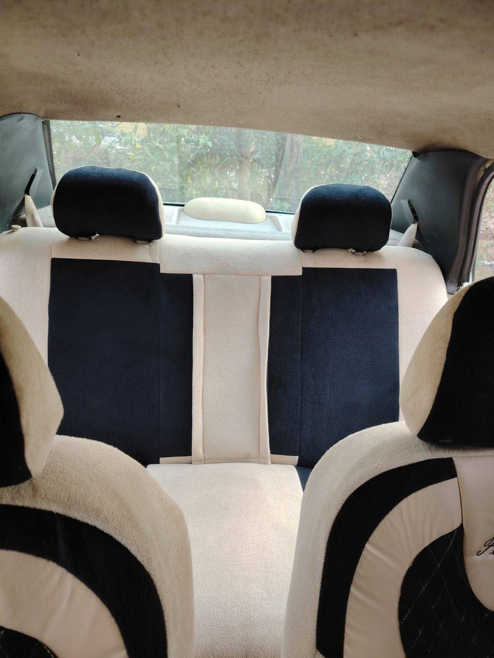 1 / سيارة سي كي ابيض
2/ قصة قديمة داخل لونين 
3/ السيارة بيها صبغ 3 قطع 
الي هيم بابين وبوند 
4/ تبريد تدفئة شرط 
5 / كهربائية كلها شغالة 
6/ كابون بانزين جديد 
7/ محرك كير شرط 
8/ رقم نينوى 
9/ السعر 37  وبلا زحمة ماتفيدك لاتكسر بيها وشكرا جزيلا للجميع 

مكان السيارة موصل / الأيسر
رقم الهاتف ☎️📳☎️***********
