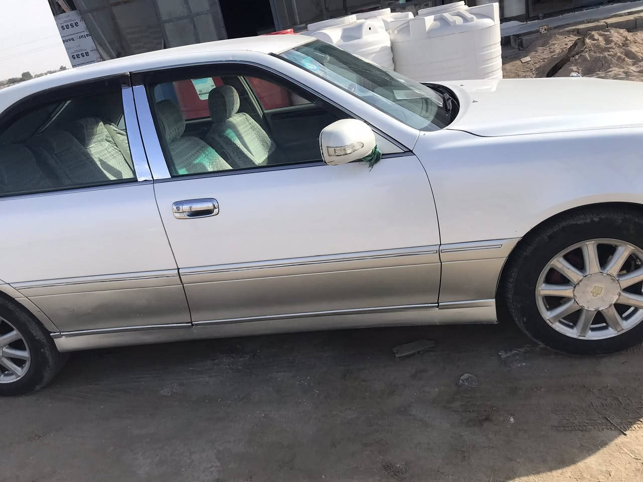 السلام عليكم تيوتا كروان ملكه دكمتين السياره  كير مكينه حداديه  كله مكفول السياره مكفوله من الكص والنقل والعيب الشرعي  بسمي رقم بصره احولك وين ماتريد  السعر132وبيها مجال للطيبين *********** مكان السياره ذي قار قضاء الاصلاح
