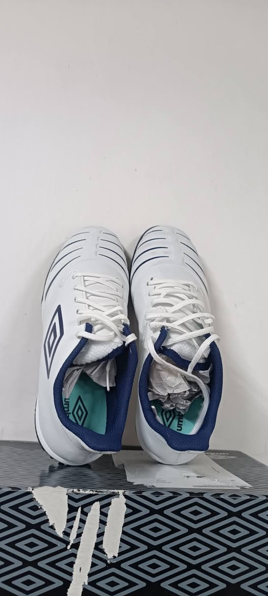 لابجین تاتان🔥
 قیاس ٣٨ و ٤١ موجود
سعر ٢٠الف

***********
