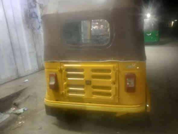 سلام وعليكم تكتك مديل ٢٠١٩ داخله بل عشرين رقم وسنويه مكينه بس بوش وبستم مبدلات كير خير من الله كبل الشارع عنواني بغداد العبيدي سعر ٥٢٥٠ الهاتف ***********
