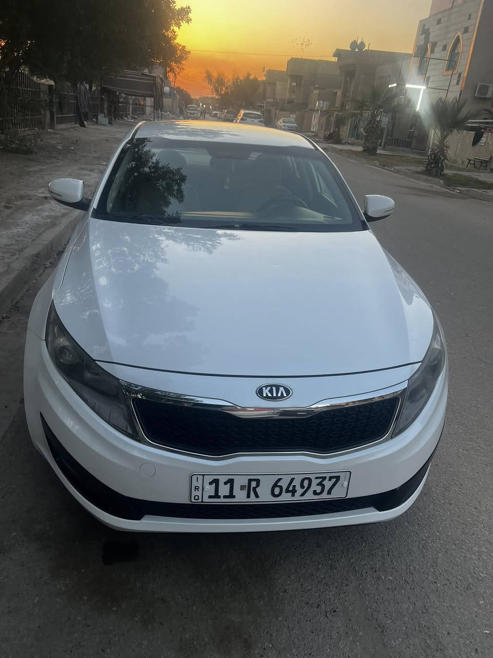 السلام عليكم كيا اوبتما موديل 2014 خليجي الشركة الدولية مكفوله كفاله عامه من كلشي ماشيه 60كم حقيقي 120 ادك جرس رقم بغداد بسمي السياره بوضع الشركه مكان بغداد 
***********
