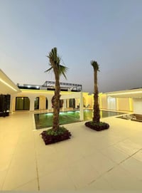 متوفر عندي يوم مسائي  مزرعة زهره البستان  ‏‪07815275802‬‏ الصوره لجذب ...