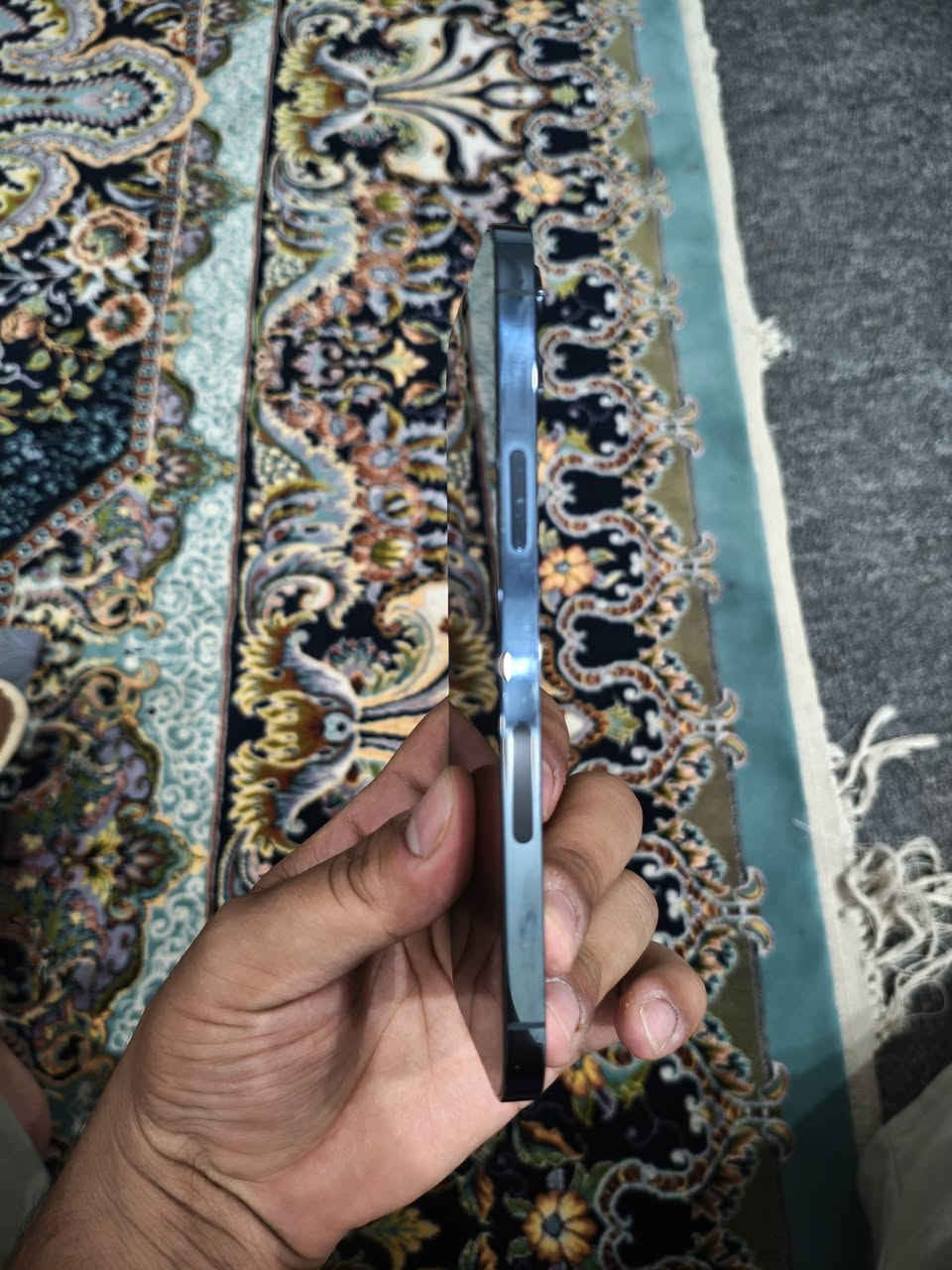 ايفون ١٢ برو ماكس ٥١٢ مكفول
ايفون ١٢ برو ماكس جهاز مكفول من كل و نضافته حلوه و بطاريته بلاديه ٧٤ بيه فقط طبع بالشاشه لا اكثر تخليه على وضع الداكن اصلا بعد ما تبين و لا تكبر و لا تصغر و ما مأثره ابد  مثل ما مبين بالصور  
مكاني كربلاء الحسينيه 
تلفون *********** واتساب 
سعر 380 قفل  قفل قفل ب 379 ما يرهم
