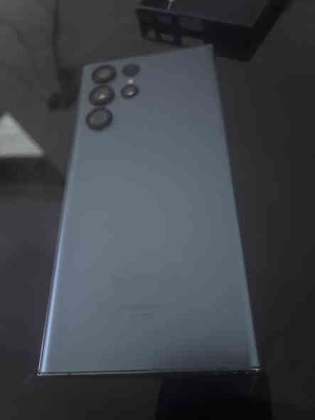 السلام عليكم 
موبايل الترا 22S
ذاكره256
للون اخضر
نضافه الجهاز 100‎%‎
من مجموعه عين الفهد 
اريده 650وبي مجال قليل 
الرقم ***********واتس
