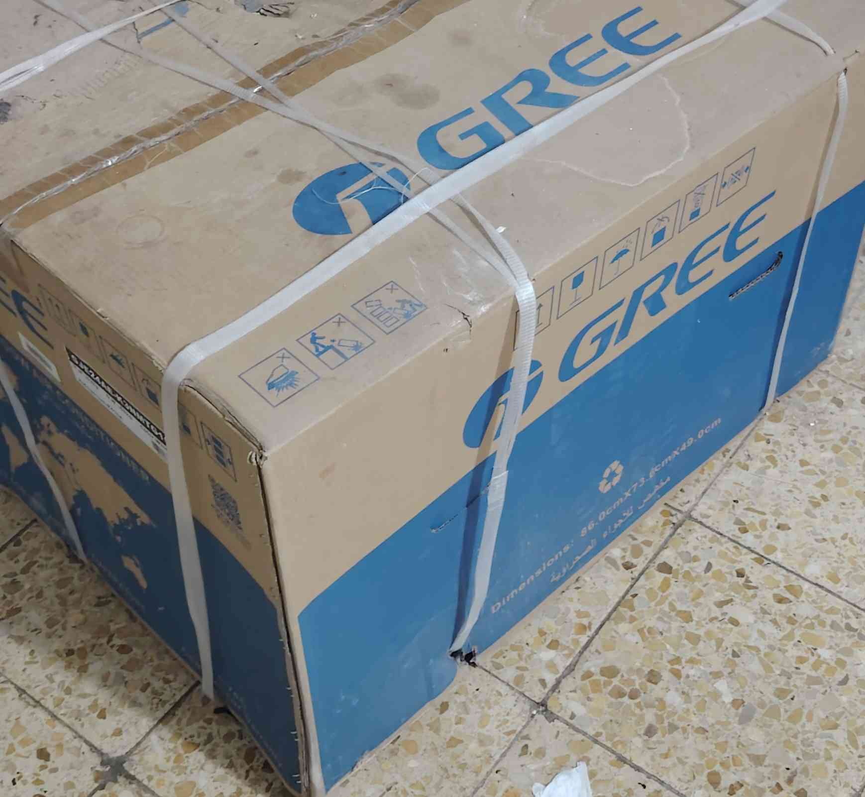 من رخصه مدير الكرووب مكيف  طنين جديد ممفتوح بل كارتون ممستخدم تدفئه تبريد سعر475 قفل ***********
