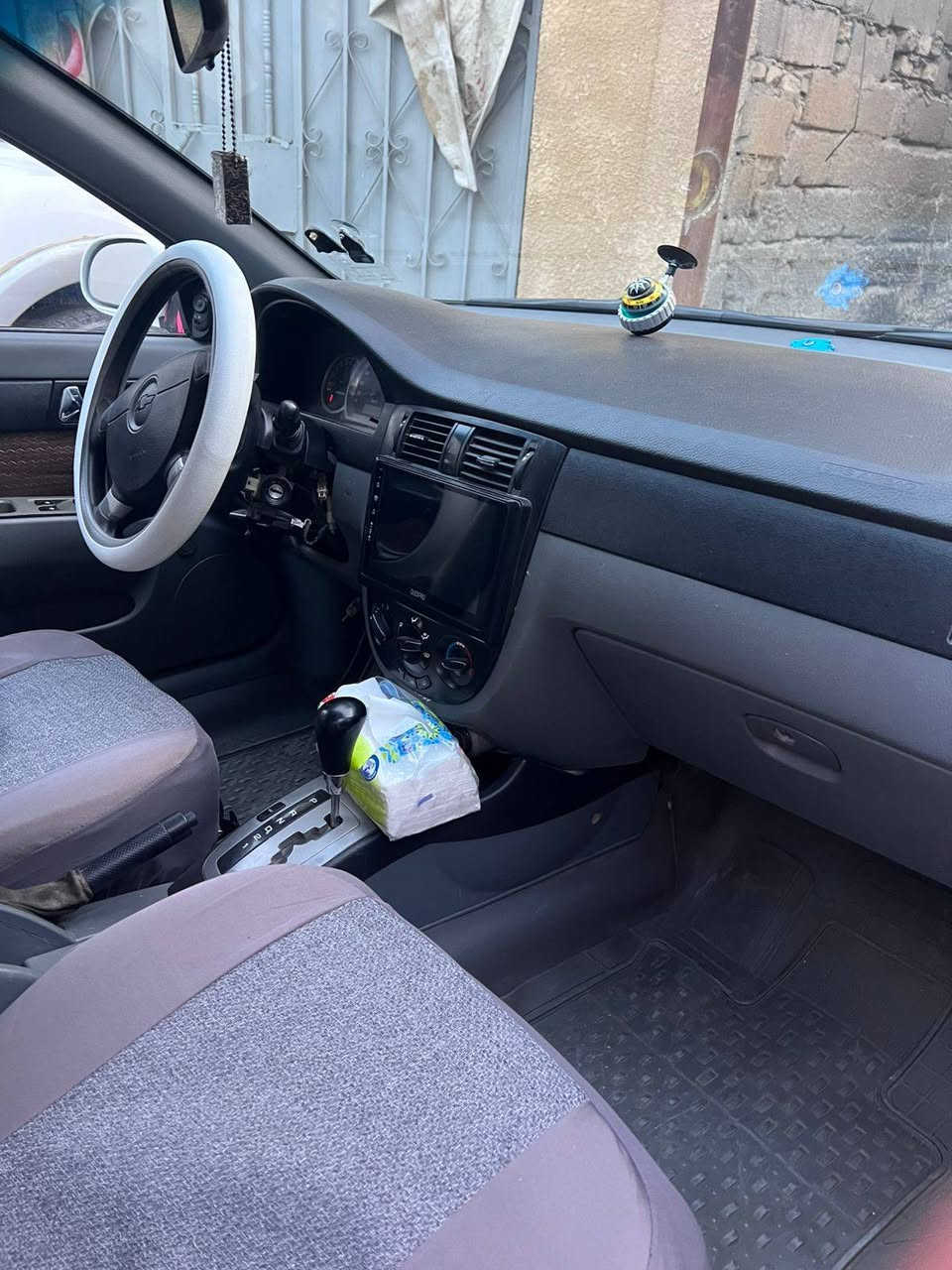 سلام وعليكم اوبترا البيع مديل 11السياره كفاله ماعده الهلالات واحده من الدوسات صبق والباقي كفاله رقم جديد السياره كلش حلوه تبريد شاشه كهربايات كله شغاله السعر ٨٠ وبيه مجال العنوان البصره المعقل انه مكالف بنشر هاذه رقم راعيه ***********
