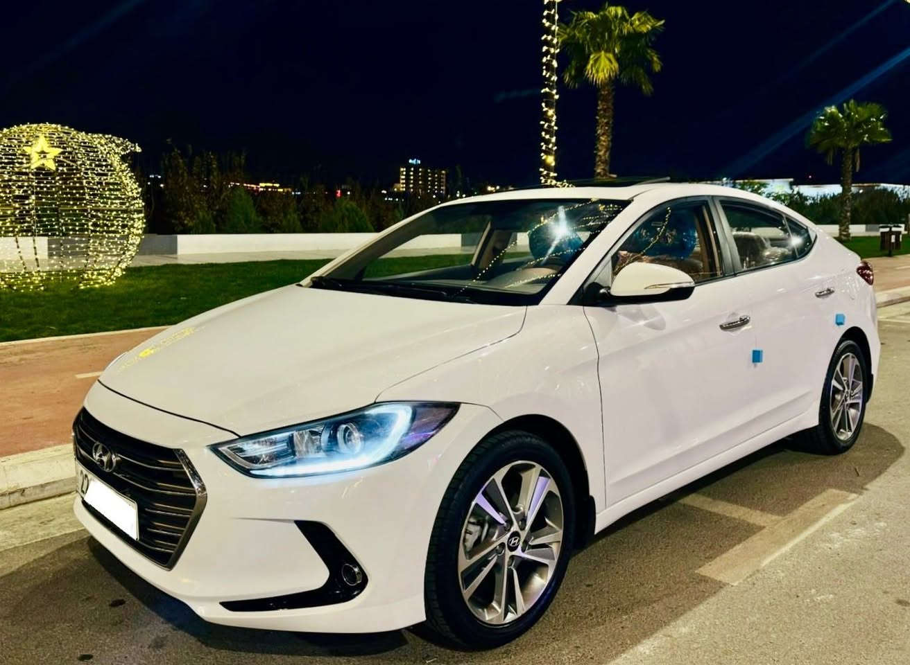 بسم الله الرحمن الرحيم 
 
‏هونداي النترخليجي2018
عنوان السليمانية 
￼محرك2000دوش مرغوبة 
ماشي72,000

رقم صاحب سيارة :. ***********

مواصفات :.
سلايد 
ليد أمامي و خلفي
حساس أمامي و خلفي 
يدات نيكل 
ويل كروم 
مري شفط 
داخل بيجي 
تبريد قطعتين
دايف مود 
تحكم و تعديل سرعة 

تحويل و كالة نفس آليوم 
رقم و سنوية جديد 
رقم أربيل دولي
