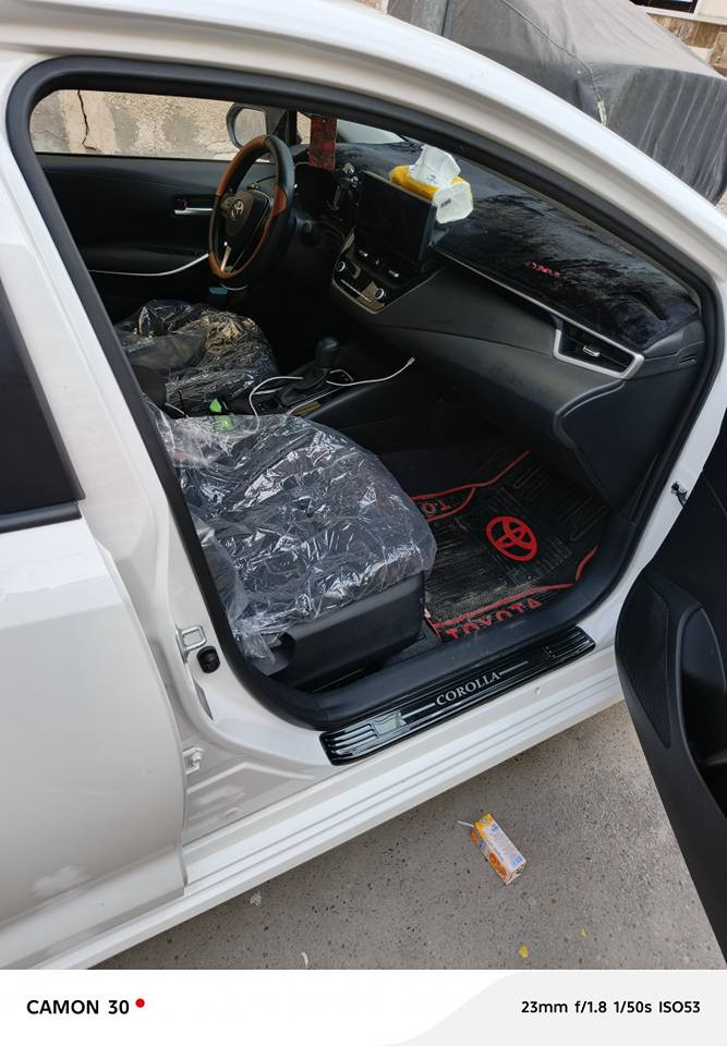 سلام عليكم رمضان كريم 
عندي كورلا مديل 24 فول خليجي كفاله من الضرب والصيغ بس بيه كم رصعه بل قماره والجنطه مو كلش وضحات ماشيه 33 فقط سياره بحاله الوكالة
بسمي 
سعر الاخير من دون عمله 150 كراوس عادي 
***********
*********** بغداد, العراق
