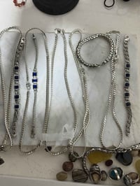 خمس سناجيل وأربع سوارات بيعه وحده شيله وحده إسترليني طلاء فضه مختوم 92...