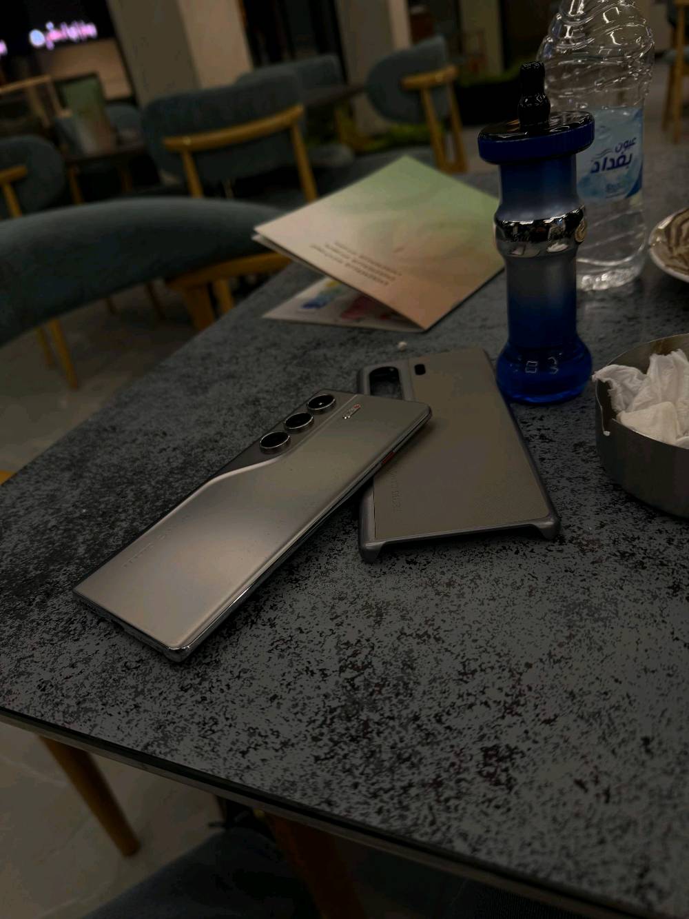 بغداد/الدوره 
كامل ملحقاته وياه(كارتونه،شاحنه،حافضه)