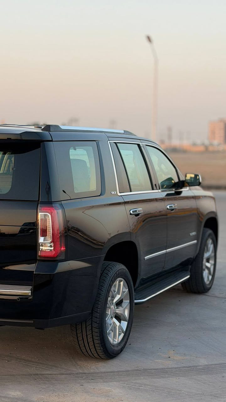 السلام عليكم GMC يوكن موديل 2015 خليجي وكاله المنصور هزه ورقم سليمانيه الجديد تحويل او وكاله فول مواصفات SLT
فتحه كشنات تدفئه تبريد قاصه بصمه تشغيل بصمه ابواب باب خلفي كهرباء تلفزيون وبعد بيهه هواي مواصفات كفاله ضربه وتبديل وصبغ حته الدعاميات مكينه 5300 بلاد مامفتوحه ماشيه 102 جديده السياره. 
العنوان: بصره 
رقم الموبايل:***********
