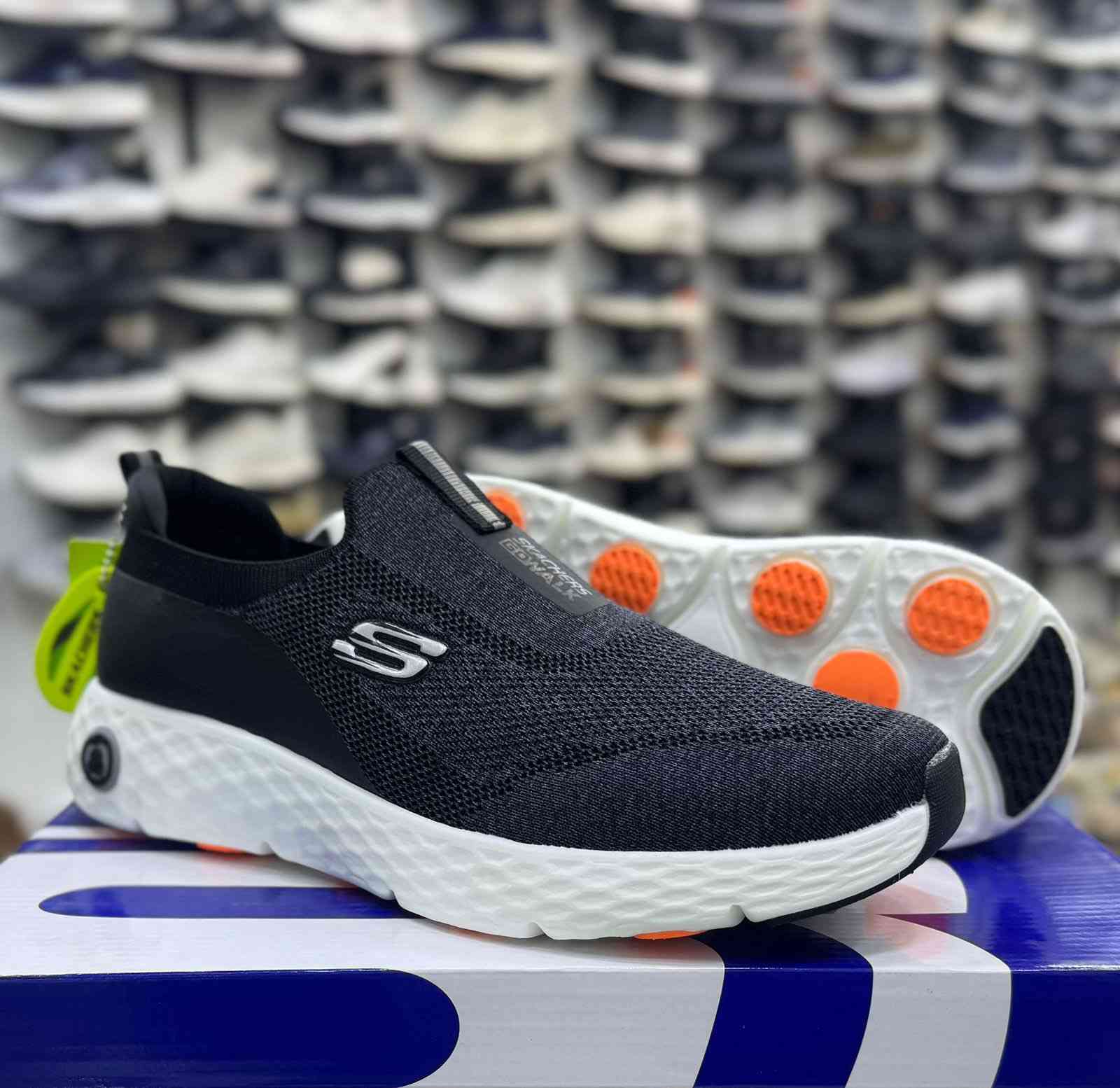 حياكم الله متابعينه اخر اصدارات الاحذية الطبية الي توفرت
كعب ماكس ران كعب طبي مرونه جداً عالية تجي بطبقة حماية بالاضافة الى قطعة خفيفة وزن كلش خفيف

خامة تمنع الروائح ليكره كلش عالية مداس الميموري الفوم الطبي والقطعة مخيطة من الداخل

وبي عدة الوان مثل مموضح امامكم وقياسات كاملة قطعة لساعات العمل الطويلة وبي ضمان سنة
للحجز مراسلة الصفحة


**إذا كنت صاحب هذا الإعلان وتريد حذفه لأي سبب، رجاءا أرسل رسالة إلى الدعم الفني**