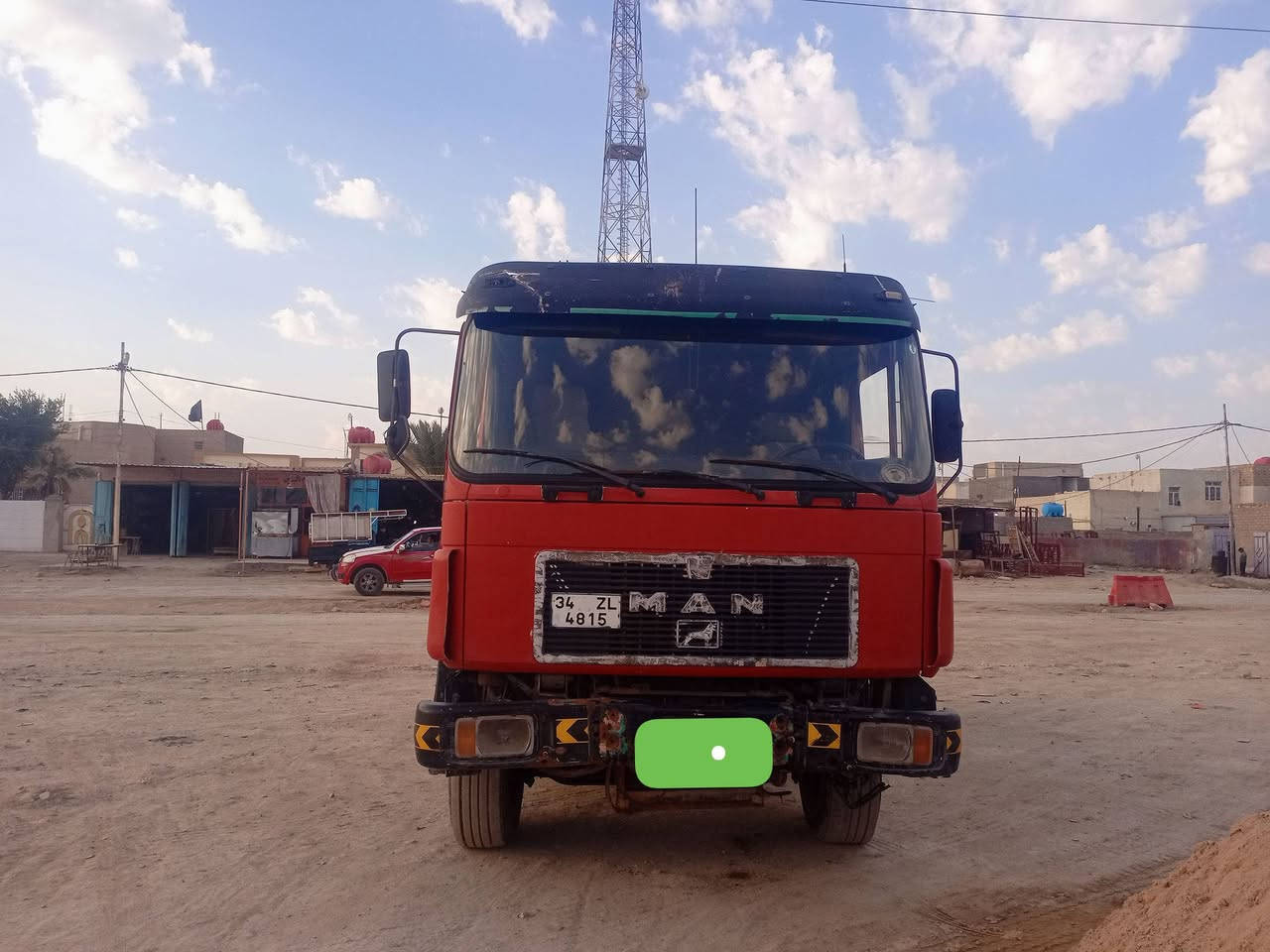 السلام عليكم مان صقر  تك  موديل 93  للبيع رقم بغداد بسمي ثاني يوم تحويل مكفول شاصي اكسل  كير مكينه لا تنقيص ولاتبخير  السياره شوفت عينك شغاله عوزها ترتيبات بسيطه الاستفسار على خاص او  الاتصال على الرقم ***********
