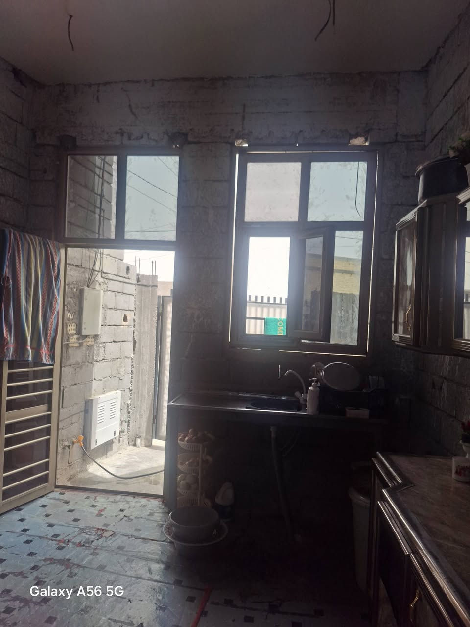 بيت بلجغيفي الثانيه قرب جامع عبد الرزاق مساحته 160 طابو زراعي سند 25 سعره 60وبي مجال
***********
