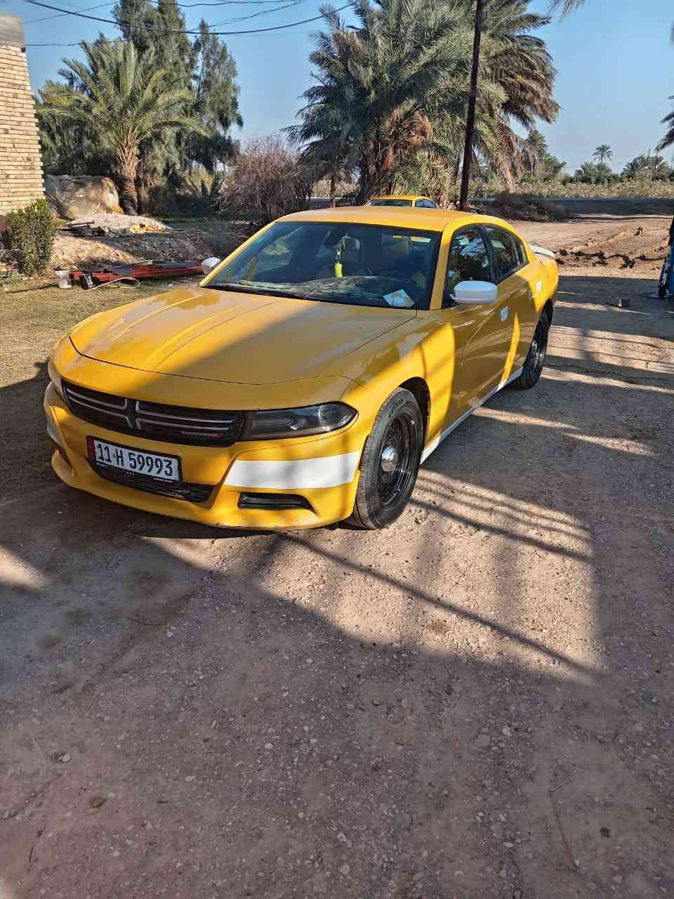 سلام عليكم اخوان جارجر ١٥ اصل بيه فخذه للبيع سياره جاهزه على اخر حبايه
سعر ١٥٠ وبيه مجال للطيبين الف مذب عليه سياره تويل
مكلف بل نشر ارجو لمعذره من الخاص تصال فقط عل راعيه 
*********** تصل وبيك خير ودلل عنوان بغداد/ناصريه
